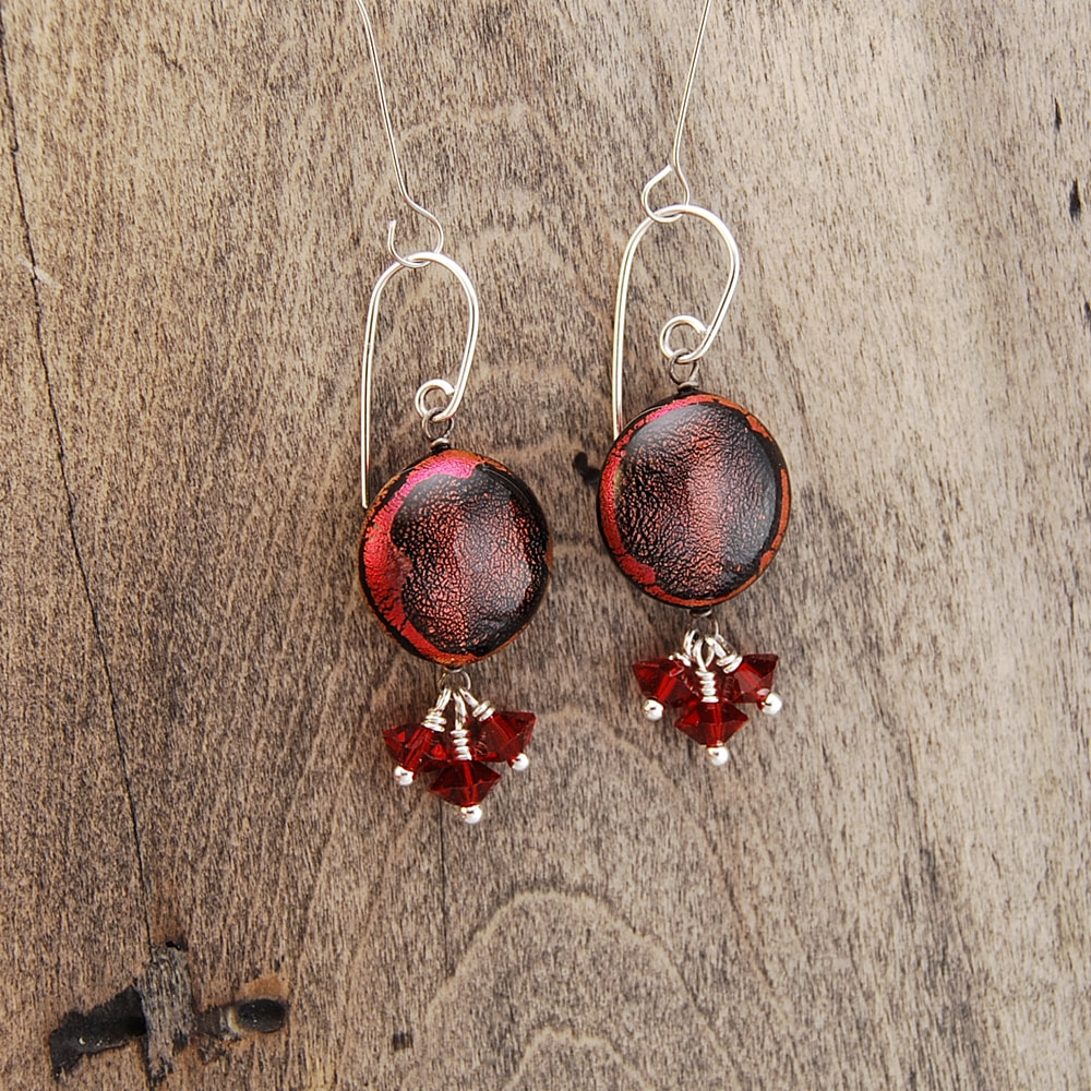 Share 131+ dark red earrings